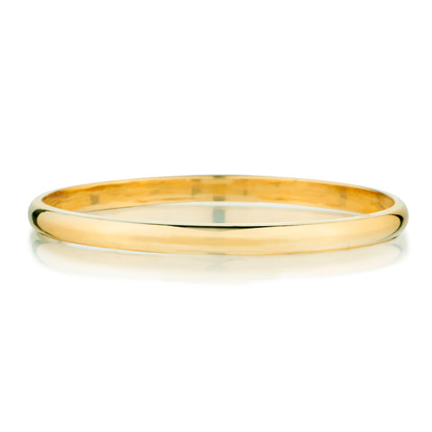 Solid Classic 18kt Yellow Gold Bangle. 39.7 grams.