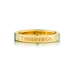 Tiffany & Co 18kt Yellow Gold with 3 Diamonds.