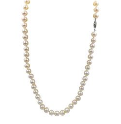 7-1/2mm-8mm Cultured Pearl Strand. Necklace  18" (L).