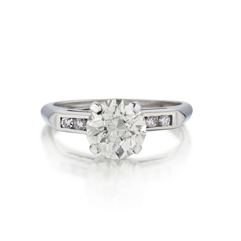 Ladies Classic Vintage 14kt W/G Diamond Ring.  1.70ct Tw.  Circa 1950's