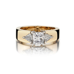 Ladies 14kt Y/G  and Plat Diamond Ring. 1.32ct Tw