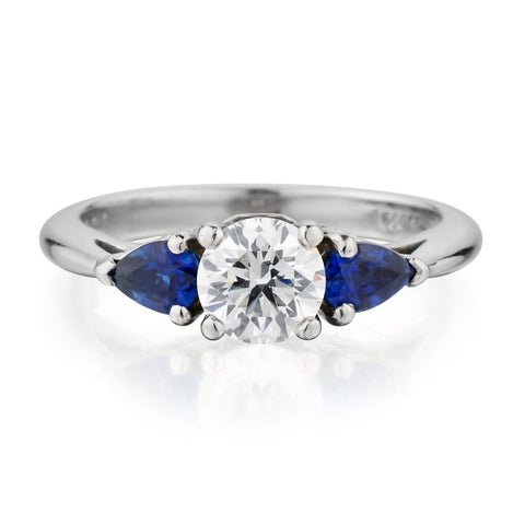 TIFFANY & Co Platinum Sapphire and Diamond ring