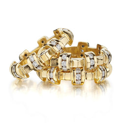 Stackable 18KT Yellow Gold And Round Brilliant Cut Diamond Rings