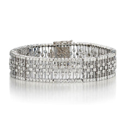 Ladies 18kt White Gold Diamond Bracelet. 287 x 9.35ct Tw