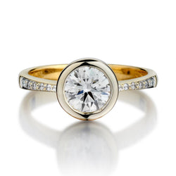 1.02 Carat Round Brilliant Cut Bezel-Set Diamond Two-Tone Ring