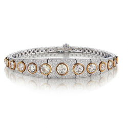Ladies Platinum Magnificent Diamond Vintage  Inspired Bracelet . Diamonds 9.00 tcw