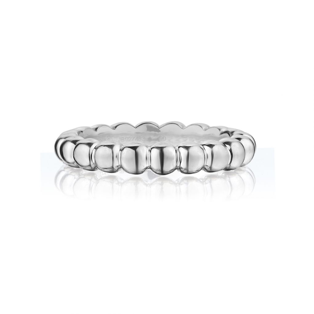 Van Cleef And Arpels 18KT White Gold Perlee Medium Ring – Van Rijk