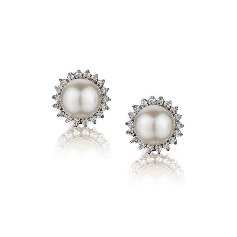 Ladies 18kt Pearl and Diamond Stud Earings . Classic style.
