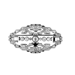 Art Deco Oval-Shaped Old-European Cut Diamond 1940's Brooch
