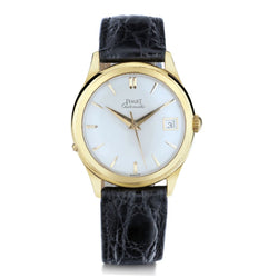 Piaget Automatic 18kt Yellow Gold Wristwatch.  Date. Pie Pan Dial. Circa 1950's.