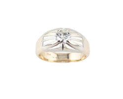 10-14kt Yellow Gold Diamond Ring. Brilliant Cut Diamond