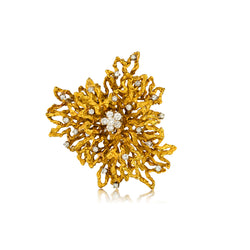 18kt Yellow Gold and Diamond Brooch. Weight: 30.25 grams