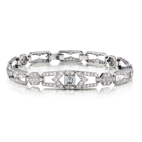 Art Deco Platinum and Diamond Bracelet. 5.50ct Tw