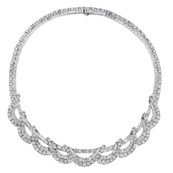 Magnificent Ladies Platinum diamond Necklace. 33.00 Carat Total Weight