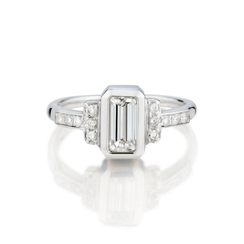 1.09 Carat Emerald Cut Diamond 18KT White Gold Ring .