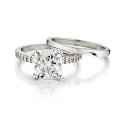 14kt White Gold Diamond Ring Set. 3.30 Cushion Cut Diamond (GIA)