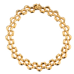 Ladies 18kt Yellow Gold Scalloped Choker / Necklace. Weight: 93 grams.