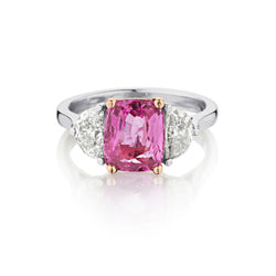 Beautiful Ladies 14kt White Gold Pink Tourmaline and Diamond Ring.