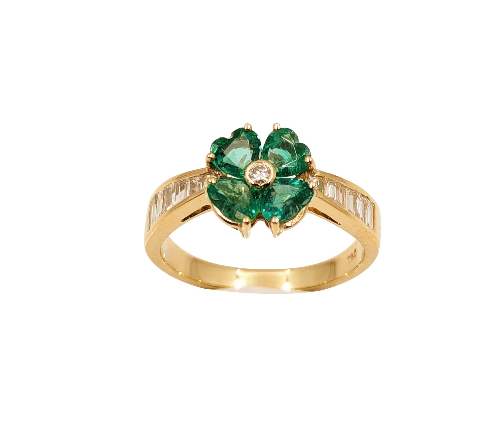 18kt Yellow Gold Diamond and Emerald Ring