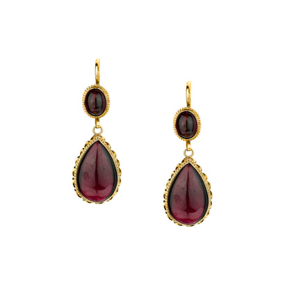 Vintage 14kt Yellow Gold Garnet Drop Earrings. Circa 1940