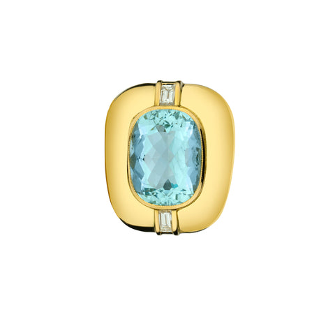 18kt Yellow Gold Handmade Brooch. 15.00 Carat Aquamarine