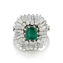 Ladies 14kt White Gold Green Emerald and Diamond Ballerina Ring.2.50 Ct