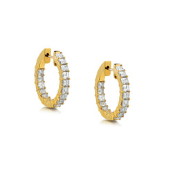 18kt Yellow Gold Hoop Earrings.set with   Square Cut Diamonds.2.70ct Tw