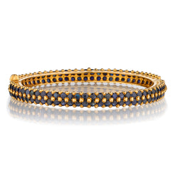 Ladies 22kt Yellow Gold Blue Sapphire Bangle / Bracelet. Weight: 32 Grams