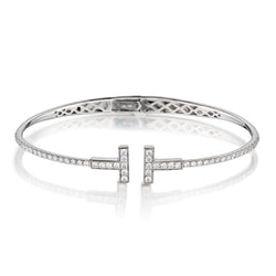 18kt White Gold Diamond Bangle. 1.00ct Tw