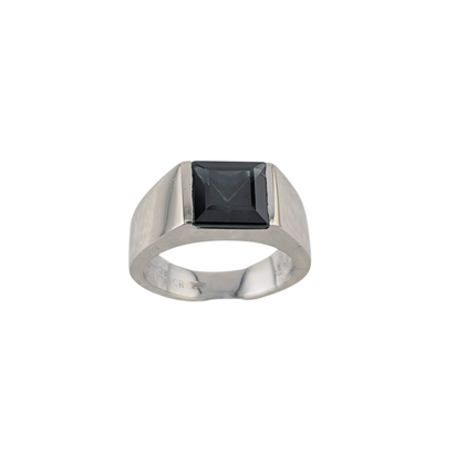 Unisex 18kt White Gold Blue Square Cut Sapphire Ring. 2.50ct