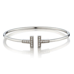 Tiffany & Co Diamond Wire Bracelet in 18kt White Gold. Size Small.