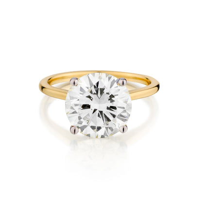 Ladies 18kt Yellow Gold Diamond Solitaire Ring. 4.37 Brilliant Cut