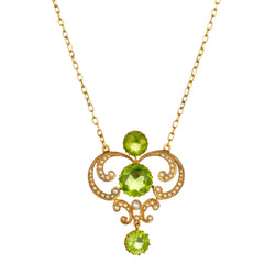Victorian 9kt & 15kt Yellow Gold Peridot and Seed Pearl Pendant.
