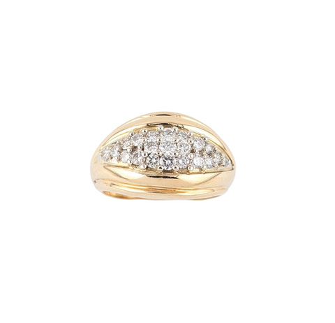 14KT YELLOW GOLD DIAMOND CLUSTER RING.