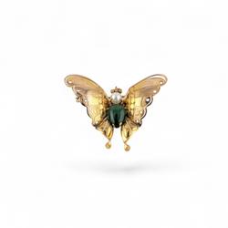 VINTAGE 14KT YELLOW GOLD PEARL & JADEITE BUTTERFLY BROOCH.