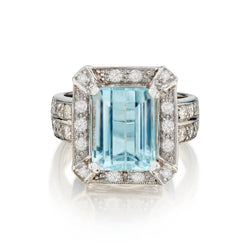 14kt White Gold Aquamarine and Diamond Ring. 7.00ct