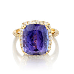 14kt Yellow Gold Tanzanite and Diamond Ring. 10.00 Carat Weight.
