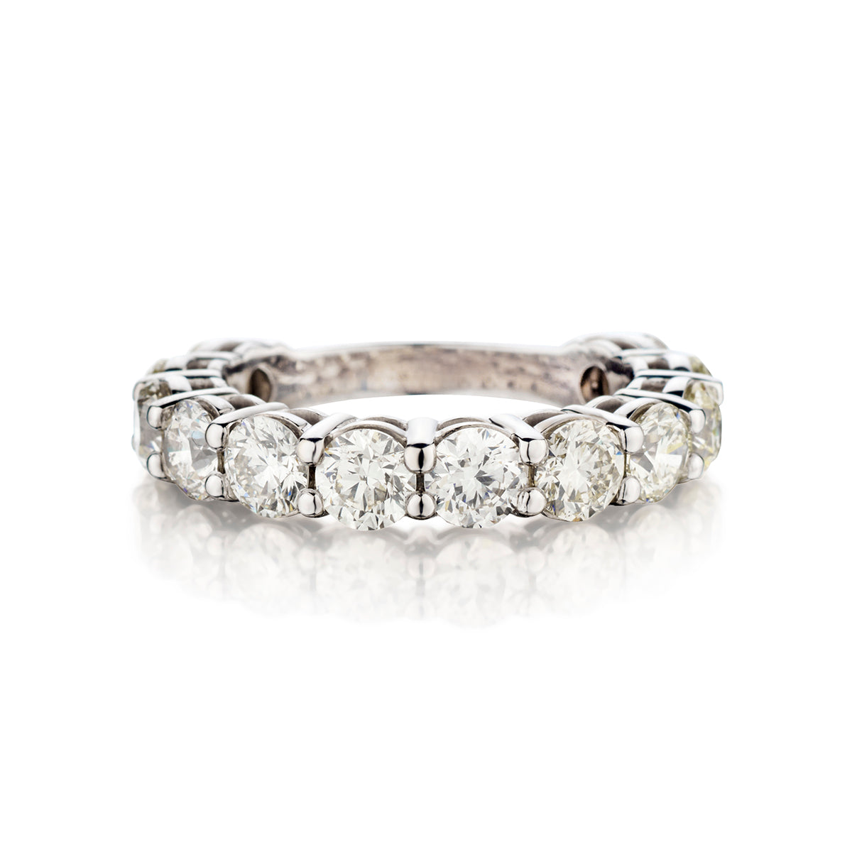 14kt White Gold Natural Diamond Eternity Band. 12 x 5.00ct Tw