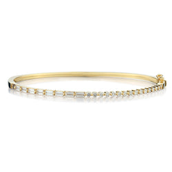 18kt Yellow Gold Diamond Bangle. 1.15ct Tw