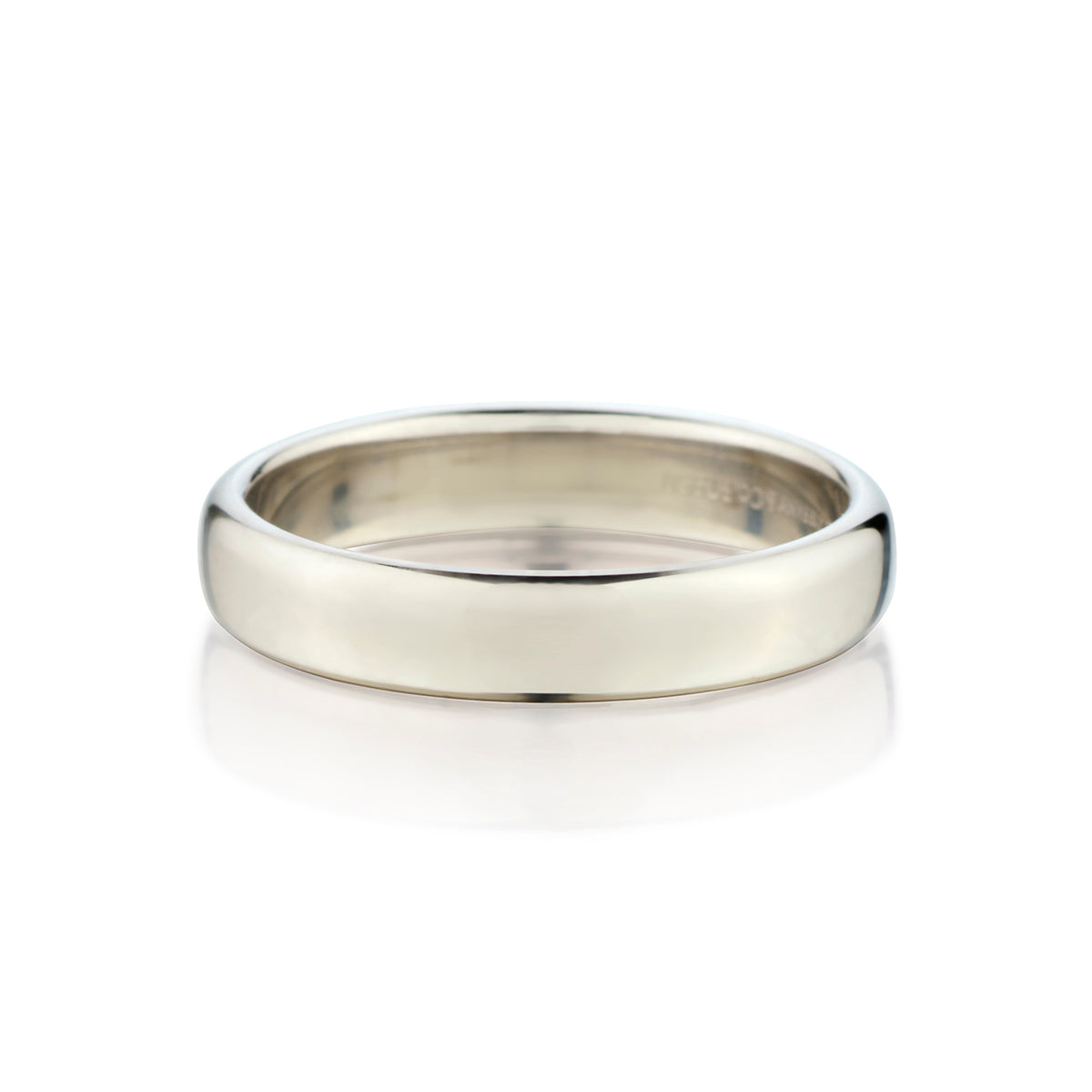 Tiffany & Co Platinum Wedding Band. 4mm.
