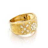 18kt Yellow Gold Diamond Band. 0.40ct Tw - view 1