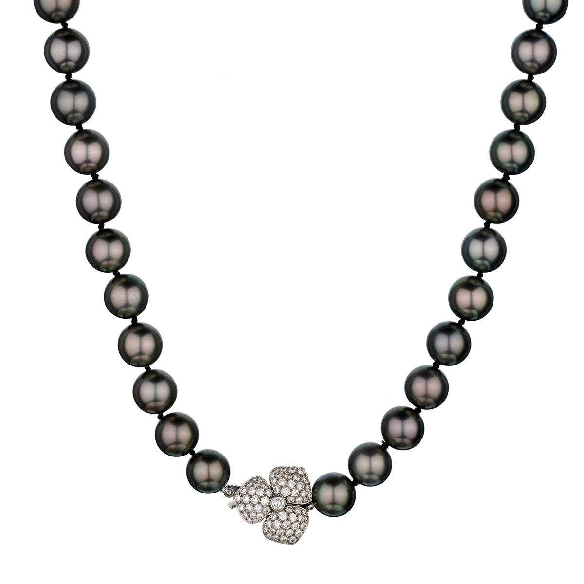 Tiffany & Co Tahitian South Sea Pearl Strand with 18kt Diamond Clover Clasp.