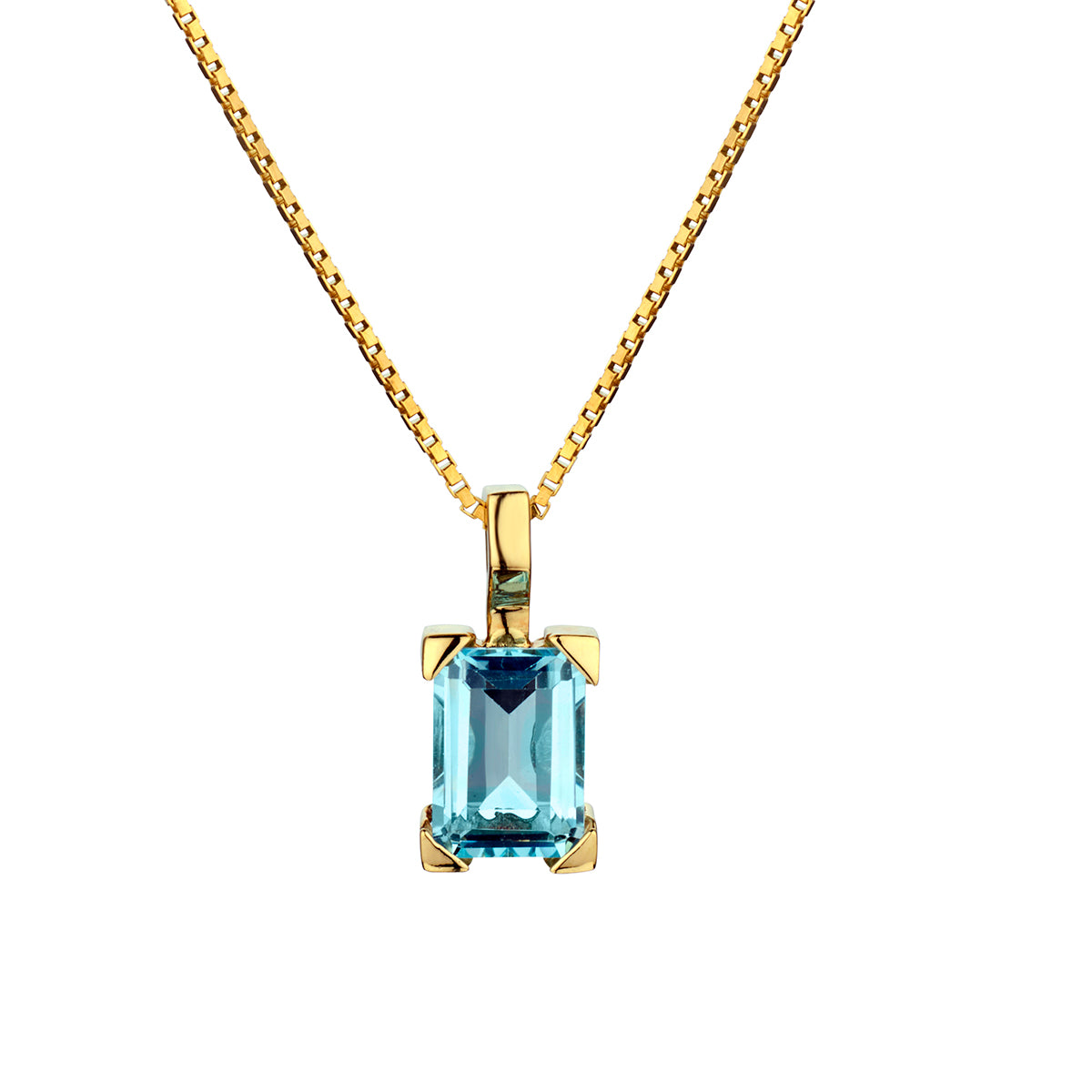 18kt yellow Gold Rectangular Aquamarine Pendant. 8.00 Carat Weight