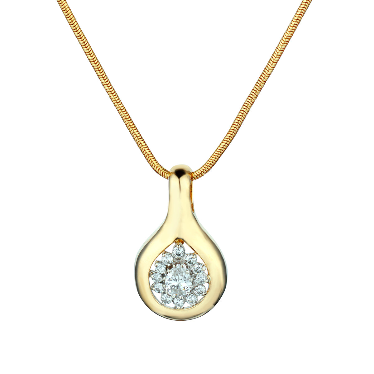 18kt Yellow Gold Diamond Pendant on a Chain. 1.10ct Tw