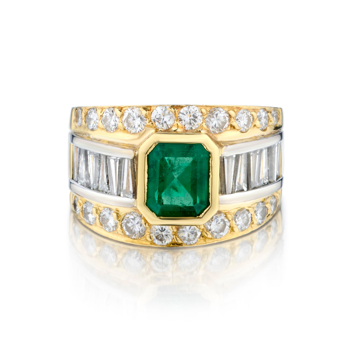 18kt Yellow Gold Green Emerald and diamond Ring. Handmade.