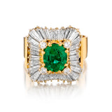18kt Yellow Gold Green Emerald and Diamond Ring.1.80 Emerald. - view 1