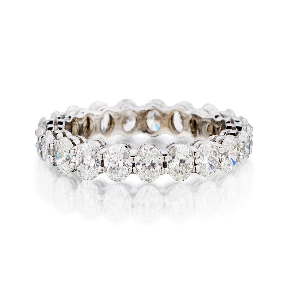 14kt White Gold Oval Cut Diamond Eternity Band. 3.10ct Tw