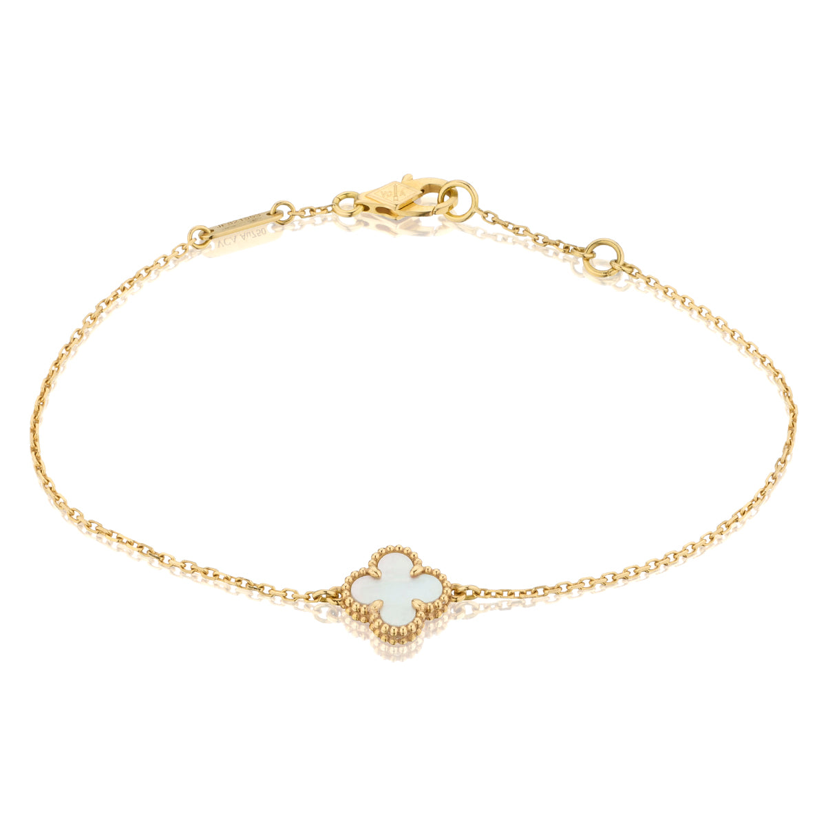 Van Cleef and Arpels Sweet Alhambra Bracelet. VCARF68800