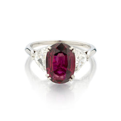 Platinum Ruby and Diamond Ring, 2.85 Carat Ruby