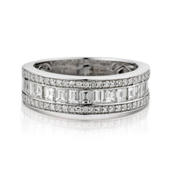 18kt White Gold Diamond Band. 1.38ct Tw